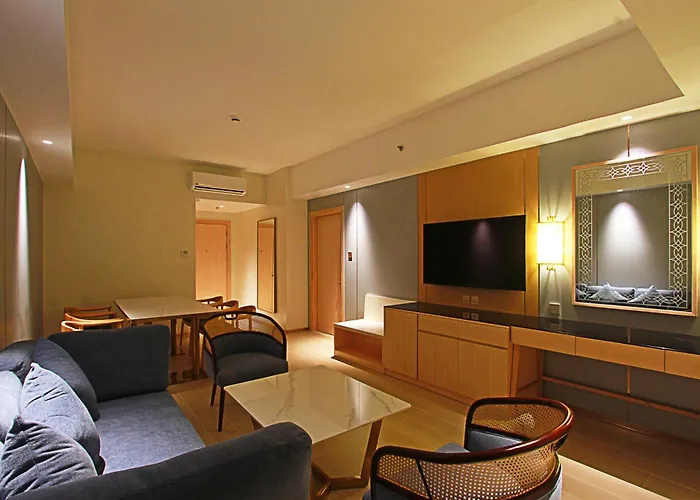 Luxu Hotel And Resort